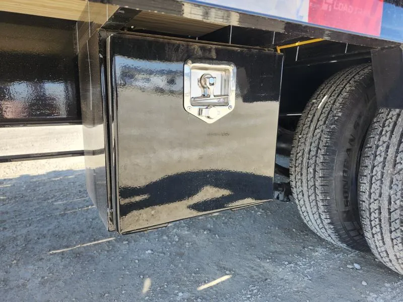 new Equipment / Flatbed Trailers Load Trail  for sale, in Arthur, IL Thumbnail 13