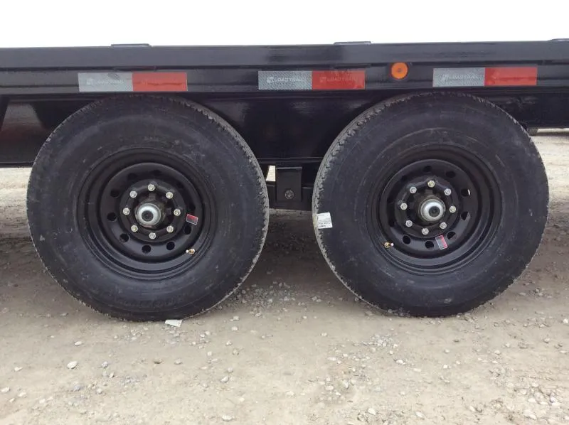 new Equipment / Flatbed Trailers Load Trail  for sale, in Arthur, IL Thumbnail 10
