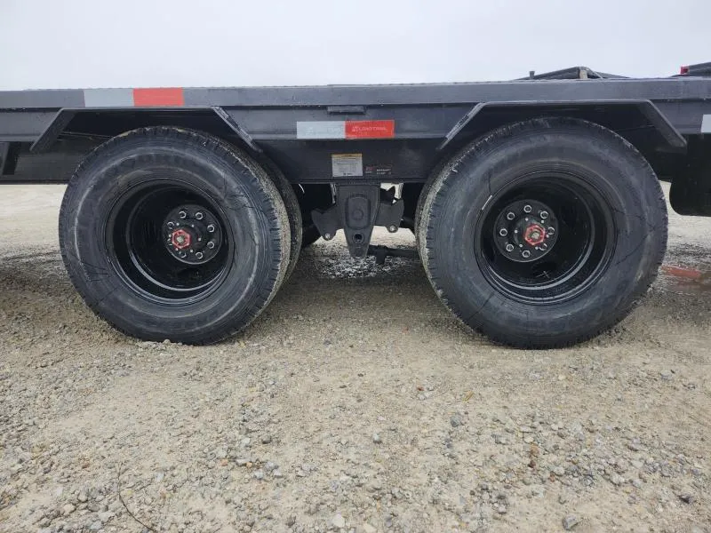 new Equipment / Flatbed Trailers Load Trail  for sale, in Arthur, IL Thumbnail 7