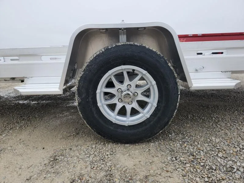 new Utility Trailers Aluma  for sale, in Arthur, IL Thumbnail 8