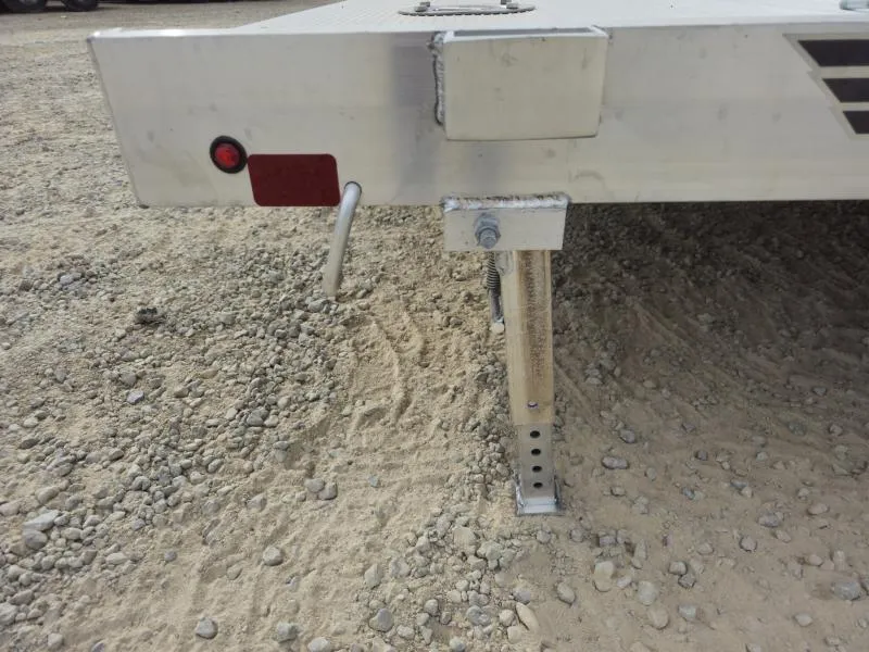new Equipment / Flatbed Trailers Aluma  for sale, in Arthur, IL Thumbnail 11