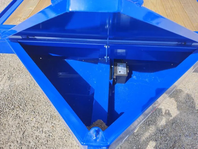 new Tilt Trailers Midsota  for sale, in Arthur, IL Thumbnail 11