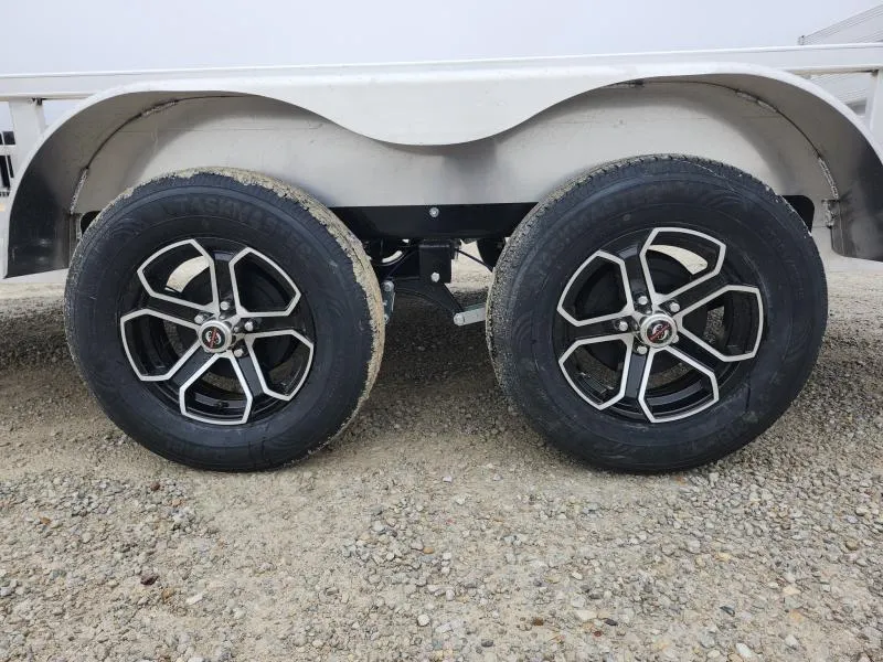 new Utility Trailers Load Trail  for sale, in Arthur, IL Thumbnail 7