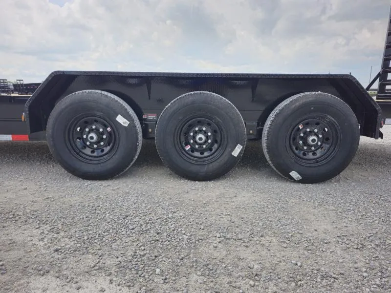 new Equipment / Flatbed Trailers Load Trail  for sale, in Arthur, IL Thumbnail 7