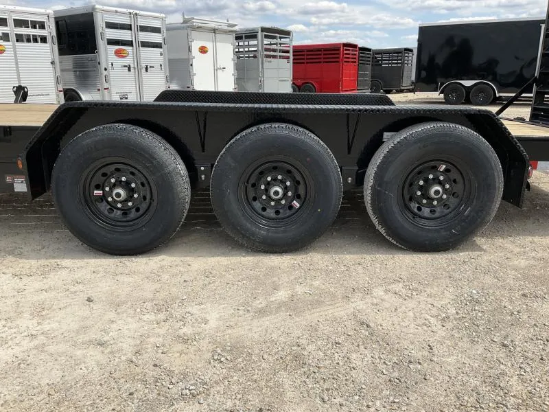 new Equipment / Flatbed Trailers Load Trail  for sale, in Arthur, IL Thumbnail 7