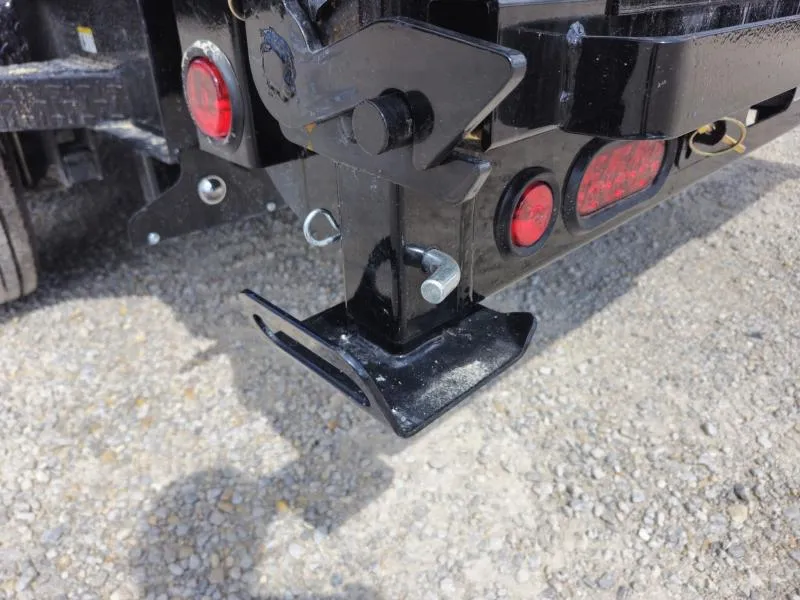 new Equipment / Flatbed Trailers Load Trail  for sale, in Arthur, IL Thumbnail 9