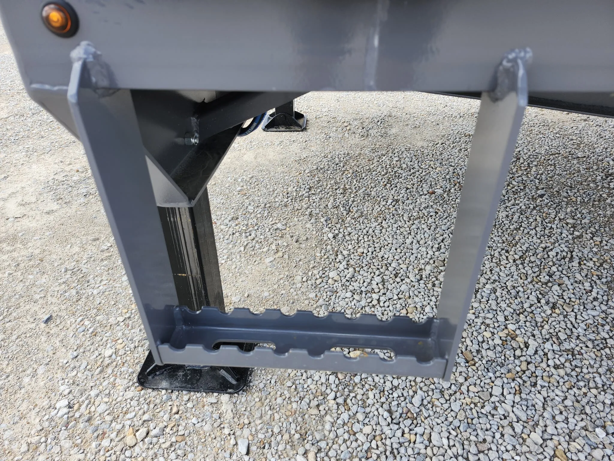 new Equipment / Flatbed Trailers Midsota  for sale, in Arthur, IL Thumbnail 11