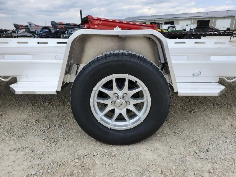 new Utility Trailers Aluma  for sale, in Arthur, IL Thumbnail 8