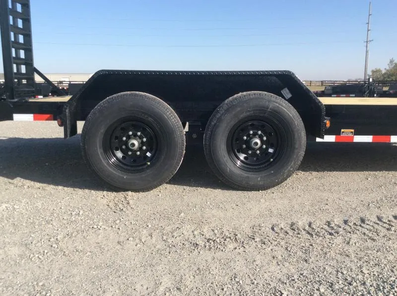 new Equipment / Flatbed Trailers Load Trail  for sale, in Arthur, IL Thumbnail 7
