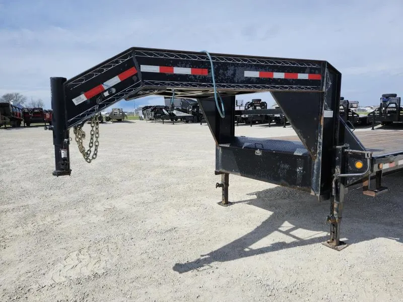 used Equipment / Flatbed Trailers PJ Trailers  for sale, in Arthur, IL Thumbnail 10