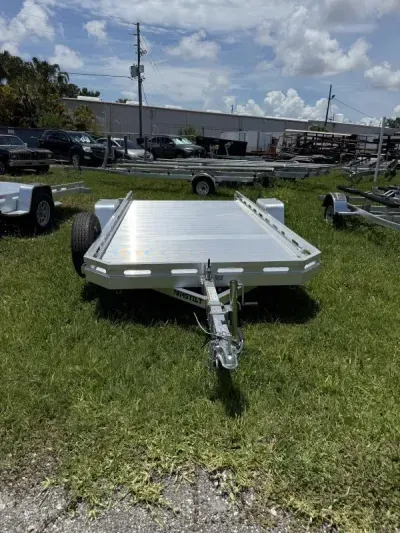 2027 Aluma 7814TILT-S 78" x 14' Tilt Trailer