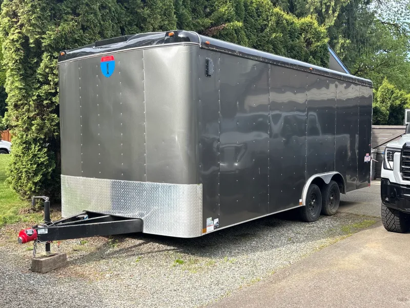 2023 International Victory 20’ by 8.5’ Car Carrier