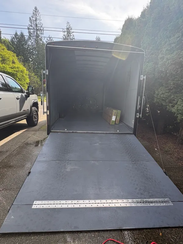 used Cargo (Enclosed) Trailers International  for sale, in Renton, WA Thumbnail 3
