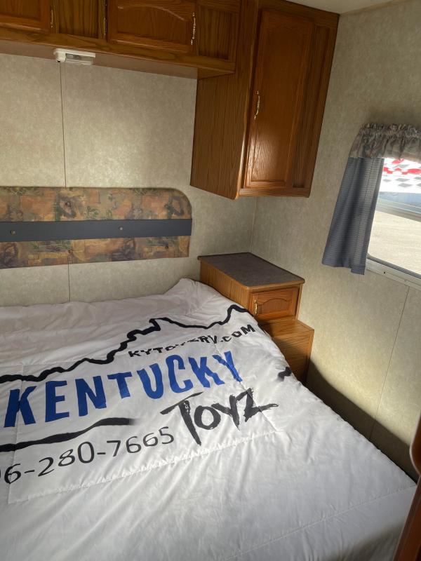 used Travel Trailers Starcraft RV Starcraft for sale, in Corbin, KY Thumbnail 12