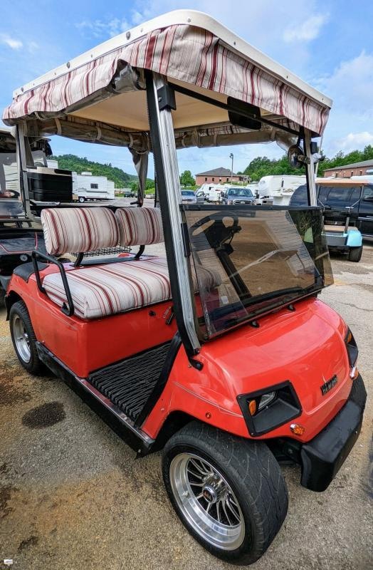 2004 Yamaha G21A Gas Golf Cart 2004 Yamaha G21A Gas Golf Cart