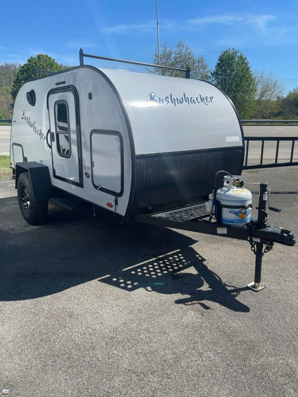 2023 Braxton Creek 17FD Teardrop Camper Kentucky Toyz located in