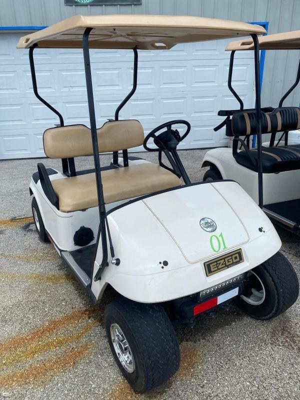 1999 E-Z-GO TXT Golf Cart 1999 E-Z-GO TXT Golf Cart