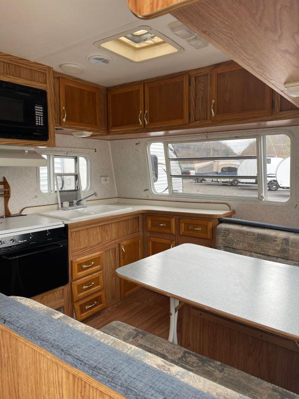 used Travel Trailers Gulf Stream Conquest for sale, in Corbin, KY Thumbnail 4