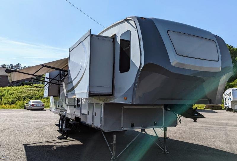 2014 Open Range Roamer 346FLR Fifth Wheel 2014 Open Range Roamer 346FLR Fifth Wheel