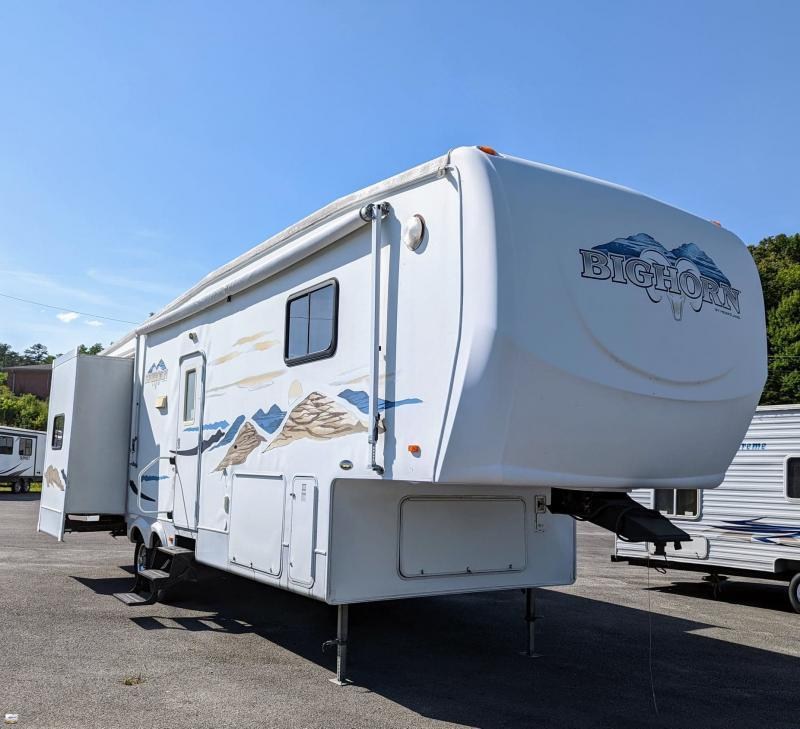2006 Heartland Bighorn 3055RL Travel Trailer 2006 Heartland Bighorn 3055RL Travel Trailer