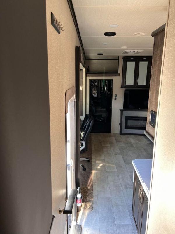 2019 Grand Design RV Momentum 395 Toy Hauler Kentucky Toyz located in