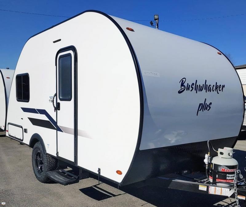 2022 Braxton Creek Bushwhacker Plus 17BH Travel Trailer 2022 Braxton Creek Bushwhacker Plus 17BH Travel Trailer