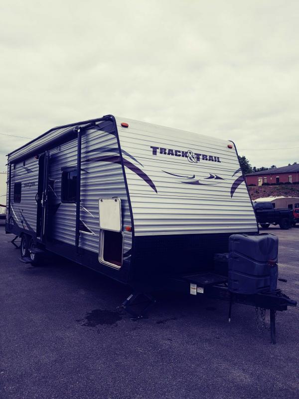 2015 Track & Trail Gulf Stream Toy Hauler 24RTH RV 2015 Track & Trail Gulf Stream Toy Hauler 24RTH RV