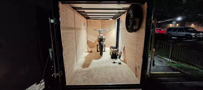 used Cargo (Enclosed) Trailers Interstate  for sale, in Lancaster, CA Thumbnail 11