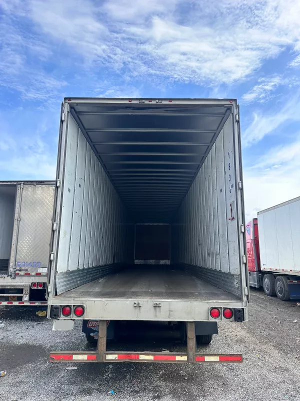 used Dry Van Semi Trailers Other  for sale, in Joliet, IL Thumbnail 2