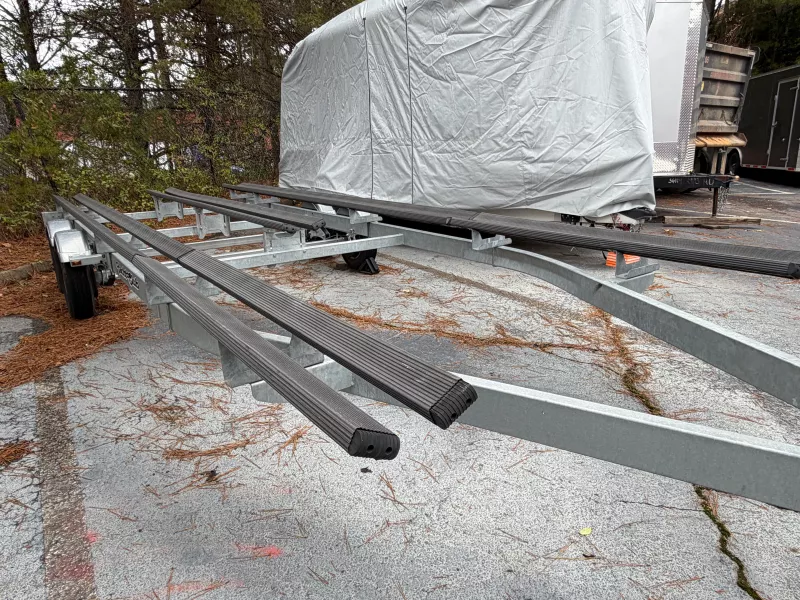 2023 Yacht Club Trailers PTB-2445-TBG (BRAND NEW)