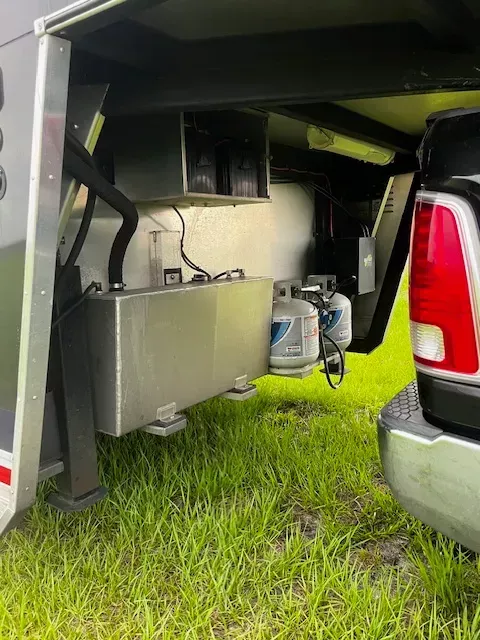 used Toy Haulers Shadow Trailers Shadow for sale, in Saint Petersburg, FL Thumbnail 6