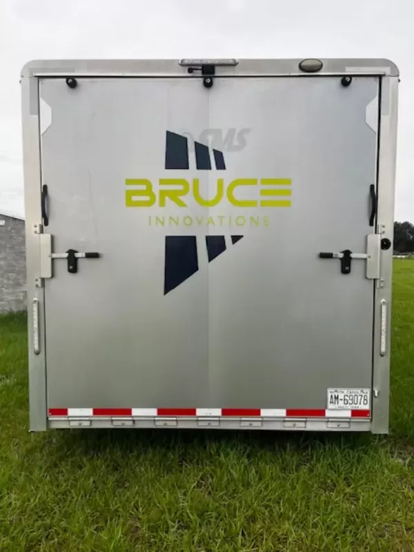 used Toy Haulers Shadow Trailers Shadow for sale, in Saint Petersburg, FL Thumbnail 4