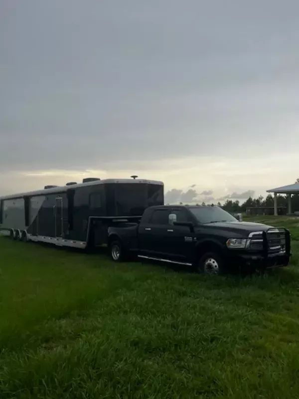 used Toy Haulers Shadow Trailers Shadow for sale, in Saint Petersburg, FL Thumbnail 5