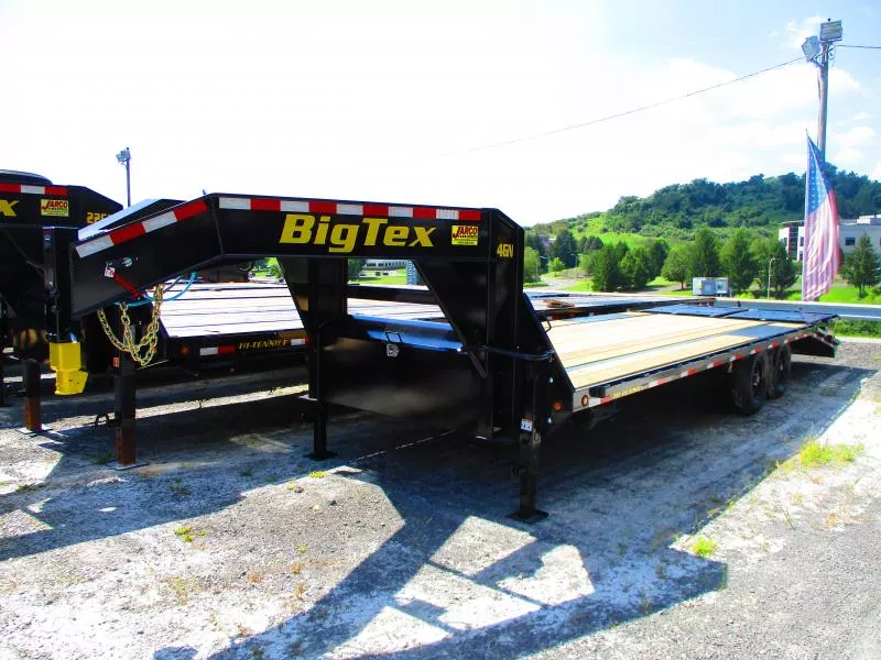 2026 Big Tex Trailers 14GN 102 X 20+5  Equipment Trailer