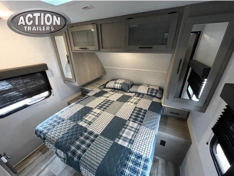 new Travel Trailers Dutchmen RV Coleman Light for sale, in Strathroy, ON Thumbnail 18