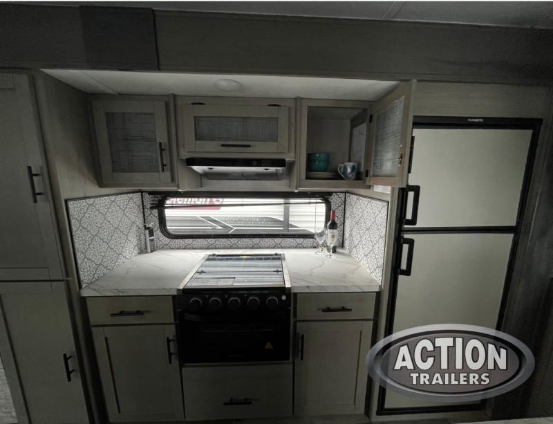 new Travel Trailers Dutchmen RV Coleman Light for sale, in Strathroy, ON Thumbnail 28
