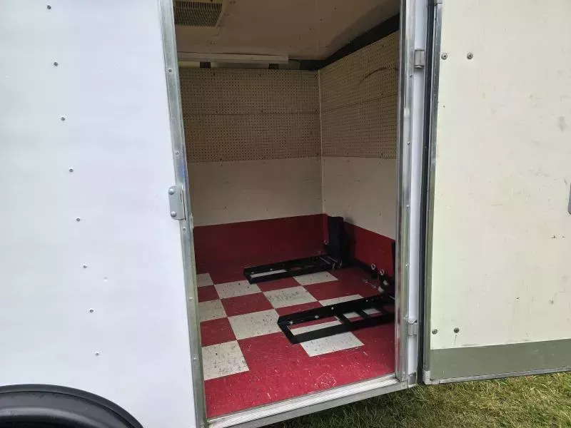 used Cargo (Enclosed) Trailers Wells Cargo  for sale, in Lebanon, VA Thumbnail 7