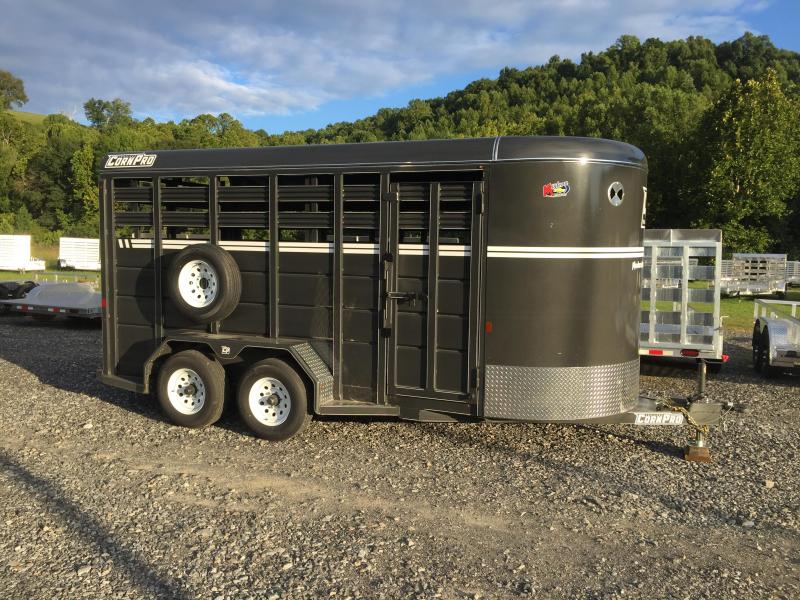 2021 CornPro Trailers SB-16 7S Livestock Trailer 2021 CornPro Trailers SB-16 7S Livestock Trailer
