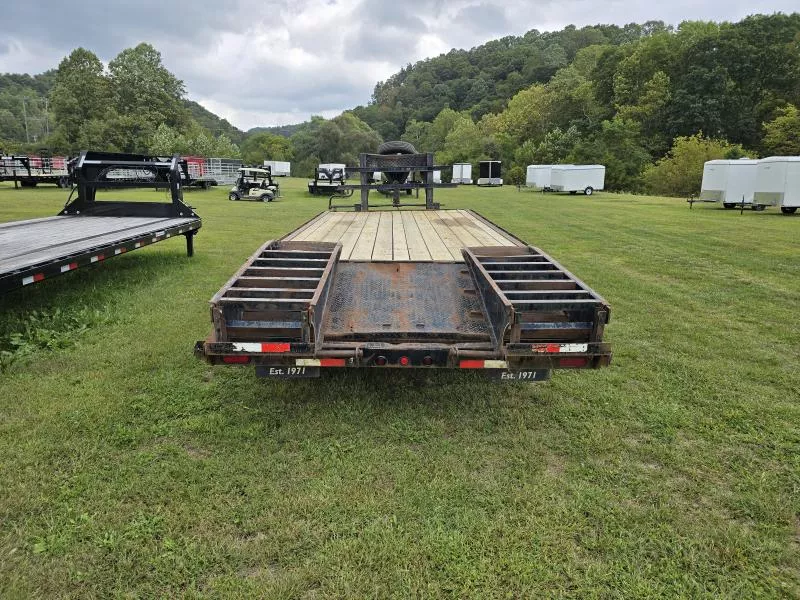 used Equipment / Flatbed Trailers Delta Manufacturing  for sale, in Lebanon, VA Thumbnail 4