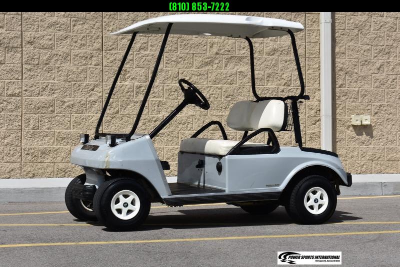 1995 CLUB CAR DS GAS POWERED GOLF CART NICE 1995 CLUB CAR DS GAS POWERED GOLF CART NICE