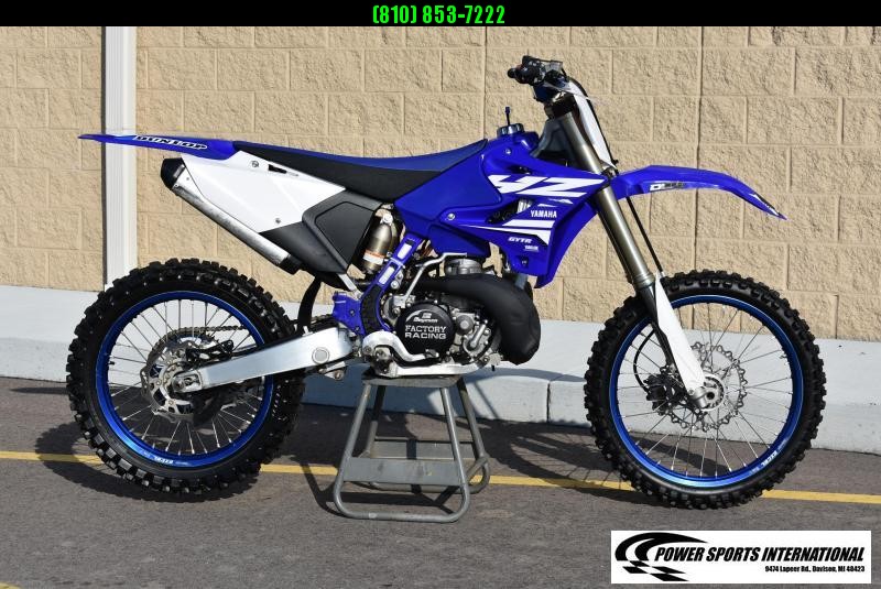 NICE 2018 YAMAHA YZ250 2-Stroke MX Off Road Motorcycle TEAM YAMAHA Edition Dirt Bike #5356 NICE 2018 YAMAHA YZ250 2-Stroke MX Off Road Motorcycle TEAM YAMAHA Edition Dirt Bike #5356