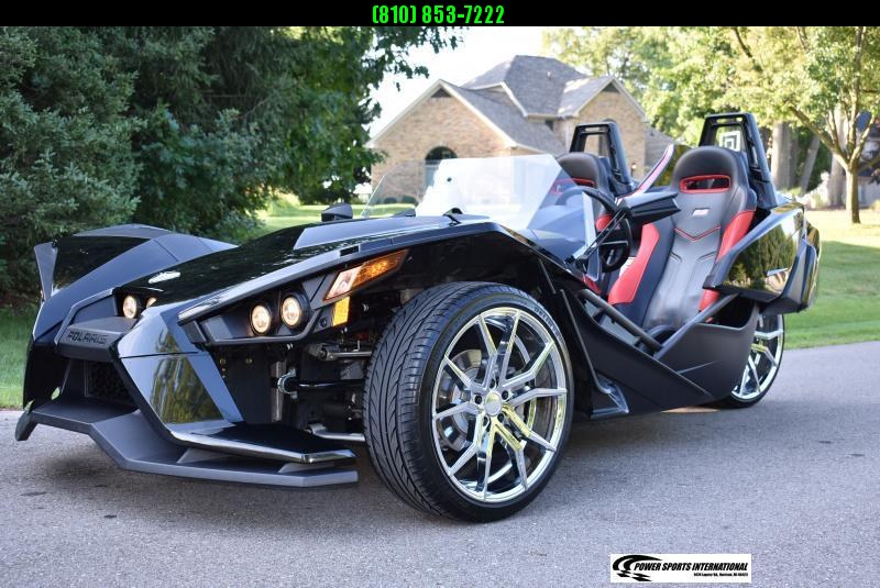 2016 POLARIS SLINGSHOT SL LIMITED EDITION METALLIC BLACK AND RED TOP OF THE LINE CRUISER MOTORCYCLE SIDE BY SIDE #6350 2016 POLARIS SLINGSHOT SL LIMITED EDITION METALLIC BLACK AND RED TOP OF THE LINE CRUISER MOTORCYCLE SIDE BY SIDE #6350