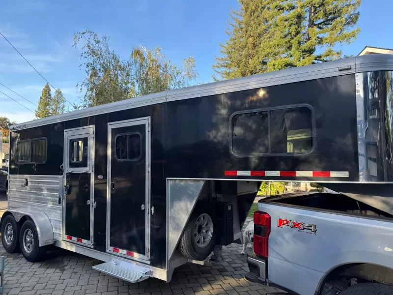 used Horse Trailers Cimarron Trailers  for sale, in Alamo, CA Thumbnail 7