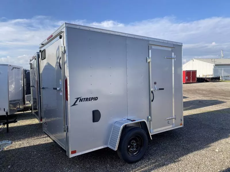 2025 Homesteader Trailers 6 X 10 FT INTREPID CARGO TRAILER RAMP DOOR 6 FT 6 INT HT 16" OC 2025 Homesteader Trailers 6 X 10 FT INTREPID CARGO TRAILER RAMP DOOR 6 FT 6 INT HT 16" OC ZKr4ue124o79