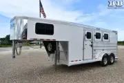 used Horse Trailers Cimarron Trailers  for sale, in Camp Point, IL Thumbnail 2