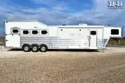 2026 Cimarron 4 Horse Norstar 15'6" Living Quarters 