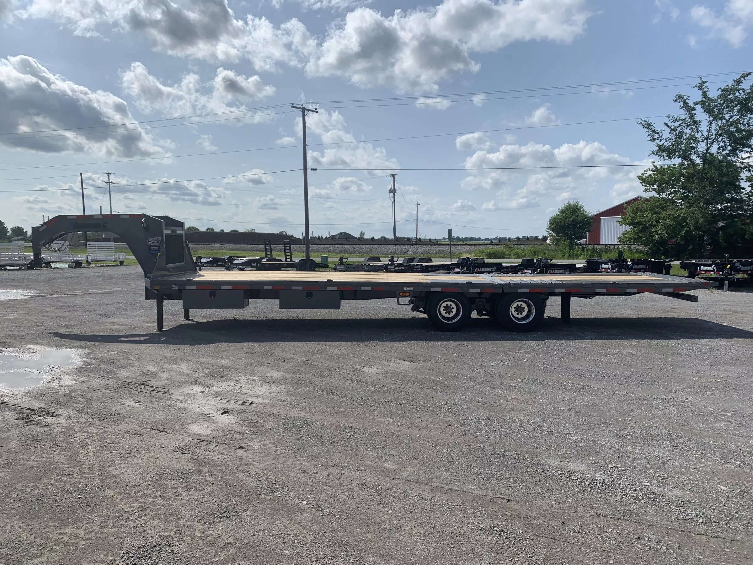 new Equipment / Flatbed Trailers Diamond C Trailers Other for sale, in Woodburn, IN Thumbnail 6