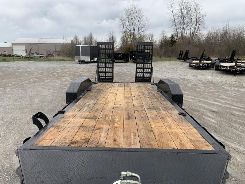 used Equipment / Flatbed Trailers Diamond C Trailers Other for sale, in Woodburn, IN Thumbnail 11