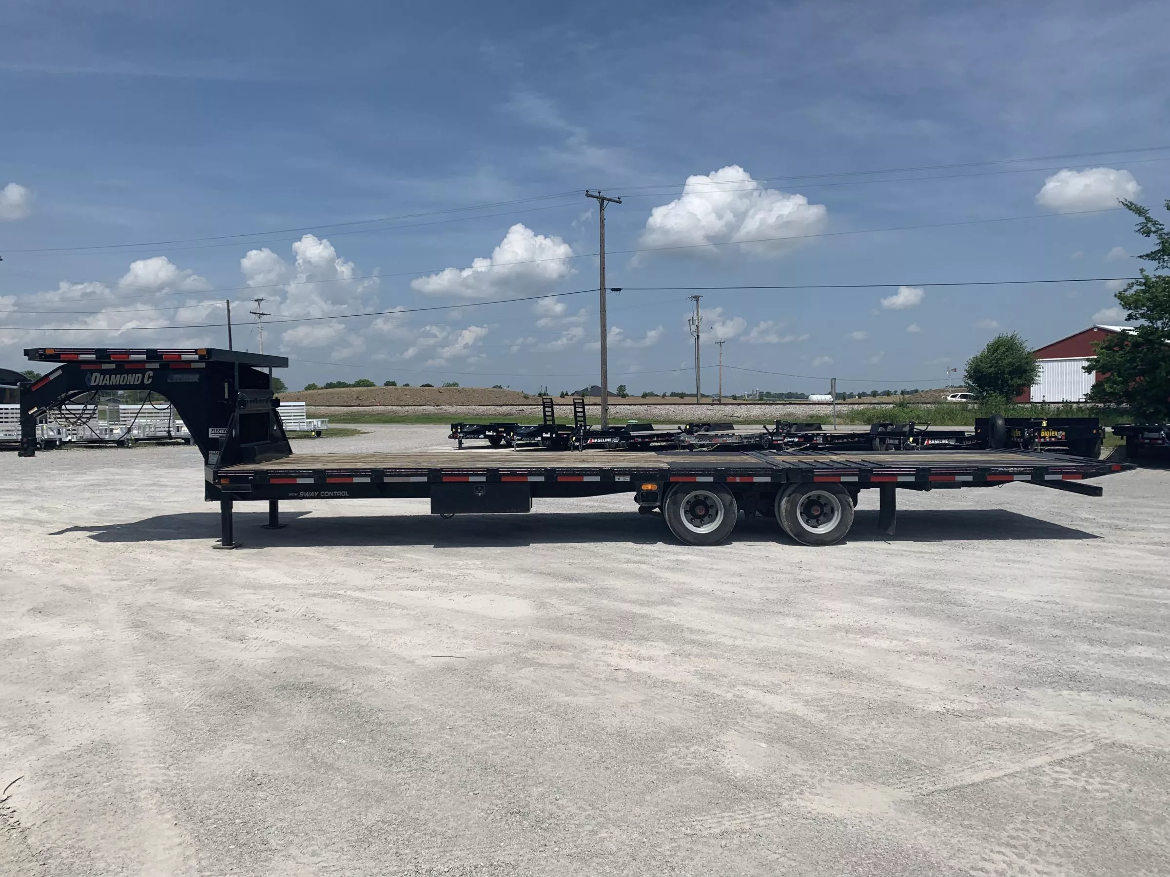 used Equipment / Flatbed Trailers Diamond C Trailers Other for sale, in Woodburn, IN Thumbnail 5