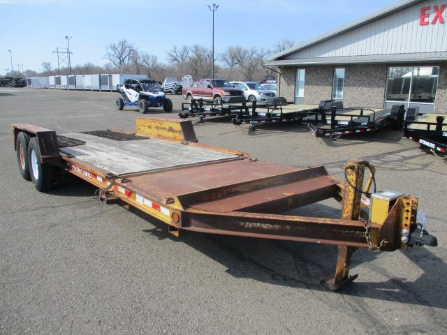 2000 Towmaster Trailers 20' Tilt Equipment Trailer 2000 Towmaster Trailers 20' Tilt Equipment Trailer